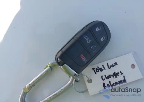 2016 Chrysler 200 C from USA, damaged, VIN 1C3CCCCG4GN187310